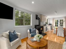 Orchard Cottage Alpine Southern Highlands，位于Alpine的酒店