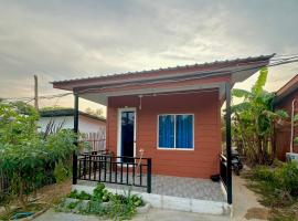 Maloop Cafe Koh Rong Beach，位于瓜隆岛的酒店