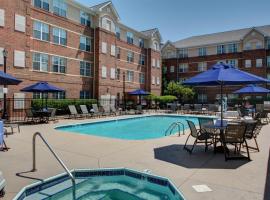 Residence Inn by Marriott Cleveland Beachwood，位于比奇伍德的酒店