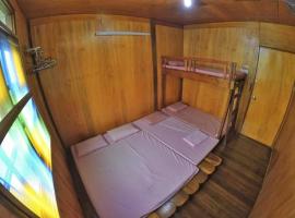 Tatami Room Malay Wooden Stay，位于浮罗山背的酒店