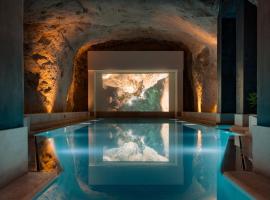 ME Malta by Meliá，位于圣朱利安斯的酒店