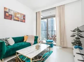 HomesGetaway-Elegant 1BR in Downtown Burj Crown