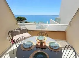 Les Sables Fins, Joli Appartement Front de Mer, 1 min des plages, Parking