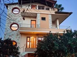 Triena Rooms