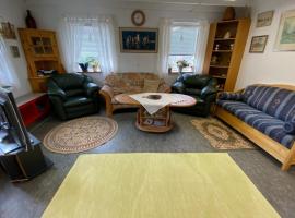 Charming Swedish Summer Cottage - Happy Rentals，位于穆塔拉的酒店