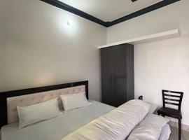 Flavour Fusion hotel，位于Champawat的酒店