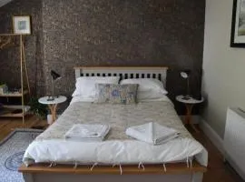 Hiraeth Homestay xxx