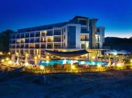 STUDIO 46 South Pearl Homes