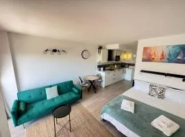 Benalmadena Minerva Deluxe Apartment