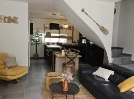 Location Hauterives