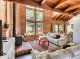 Northwoods Hangout Near Tahoe Donner