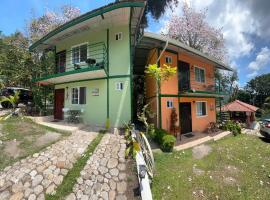 Hostal La India，位于埃尔巴列德安通的酒店