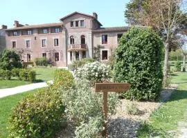 Maison de caractère avec piscine commune, proche du Puy du Fou et de Nantes - FR-1-426-107