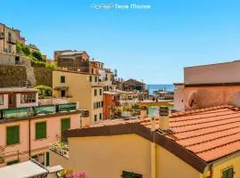 Aguglia House, Terre Marine