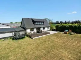 Awesome Home In Sønder Felding