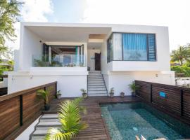 Rocky 03 Perebere Beach 100M，位于Midlands Station的酒店