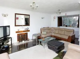 Picturesque Family Hideaway Chipping Ongar Essex
