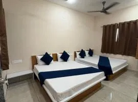 Hotel Darshan Palace - Near Dwarka Railway Station & Shree Dwarkadhish Temple