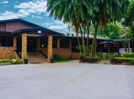 Casa Mia Lodge & Restaurant，位于布兰太尔的酒店