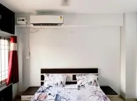 The Luxe Lounge 102 Flat 2bhk