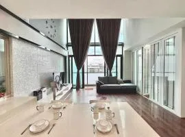 Riverson Soho Luxury Stay by Finest Homestay