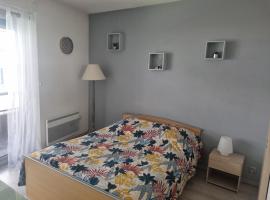 Chez Léa，位于托农莱班的公寓