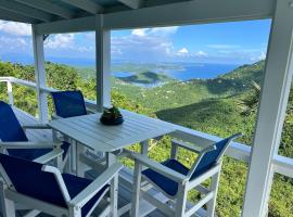 All About the View - Perfect Pool Villa close to Maho Bay & VI NAT PARK，位于圣约翰的酒店