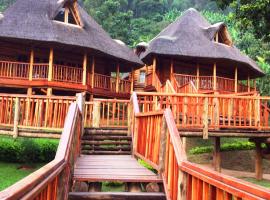 Trackers Safari Lodge Bwindi，位于Buhoma的山林小屋