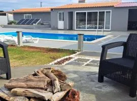 3BL Retreat - Escape & Poolparty