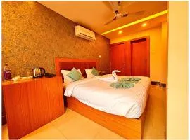 HOTEL Trends INN Near Sea Beach And Jagannath Temple - Restaurant & Lift Facilities - Fully Air conditioned Rooms And Spacious - Luxuary Hotel