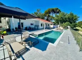 Tranquil sea view villa