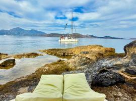Milos Boathouse-Between2seas Boutique，位于Areti的别墅