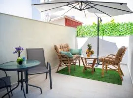 Diamond Apartments 2