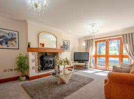 Pendle View Gatehouse Lakeside Stay，位于Pendleton的酒店