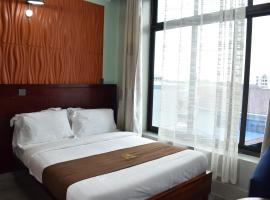 brand hotel，位于Nkunjila的酒店