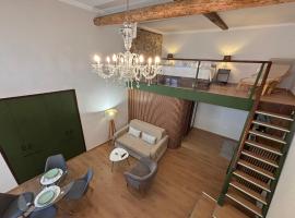 Studio Centro - Luxury Apartment at Pylos Center，位于皮洛斯的酒店