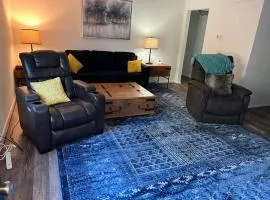 Just Peachy 2BR 2BA Private Luxury Apartment