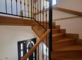 Nova House