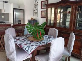 villa frida con alberca，位于Martínez de La Torre的酒店