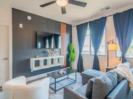 Peaceful 1BR Kierland Common, TPC Golf, Pool, Gym, W-D