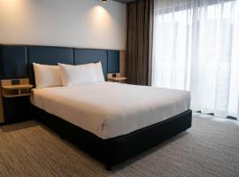 Value Suites Penrith，位于彭里斯的酒店