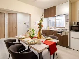 Residential Hotel GRAN梅香 Newly opened Hotel Baika Family friendly Free parking 10 minutes to USJ