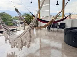 Apartamento con terraza privada y jacuzzi