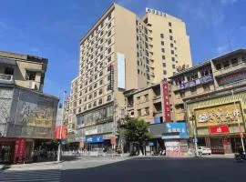 JTOUR Inn Yulin Bobai County Government Cultural Pedestrian Street