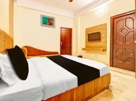 Hotel O Dolphin