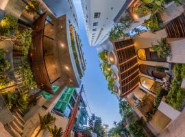 Th&egrave; HEM Hotel and Apartment，位于岘港的自助式住宿