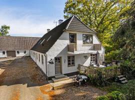 2 Bedroom Awesome Apartment In Vejstrup，位于Vejstrup的酒店