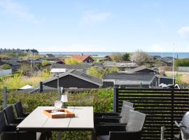 Amazing Home In Karrebæksminde，位于Karrebæksminde的酒店