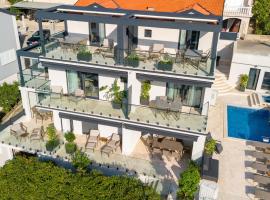 Awesome Apartment In Korcula With Sauna，位于科尔丘拉的酒店