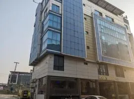 Nuva Hotel